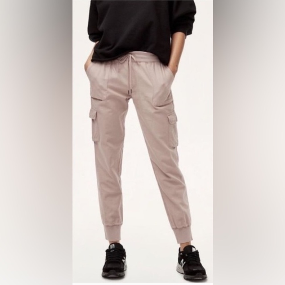 Aritzia Community Cebu Cargo Pant
